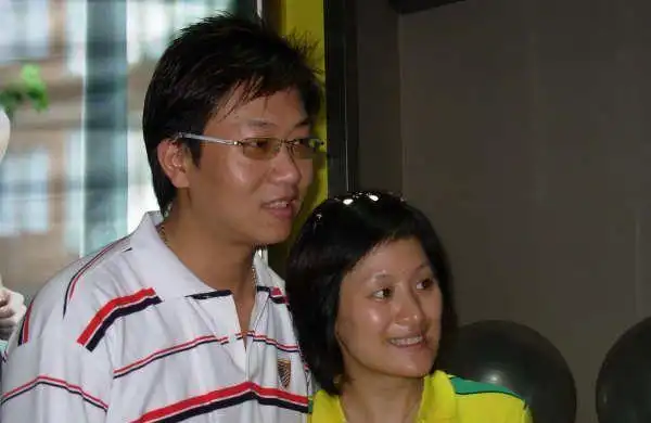 林海:走红后与大8岁妻子离婚,跳槽2年事业"坎坷"|东方卫视|金玲|韩红