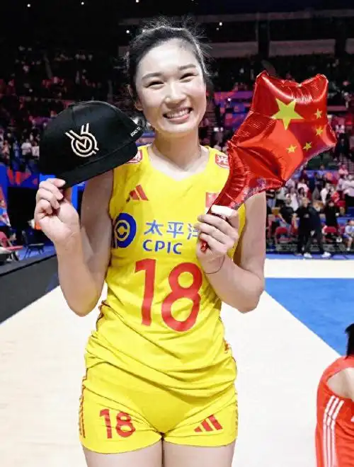 (王梦洁2024年世联赛香港站照片)2024年女排世联赛,中国女排在巴西站