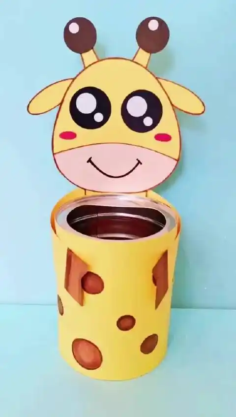 奶粉罐废物利用:妙变垃圾桶 萌鹿垃圾桶自制教程