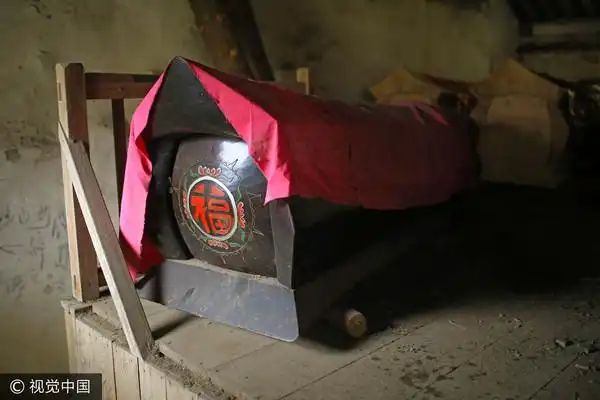 ▼棺材,丧事,丧礼.(图/cfp)