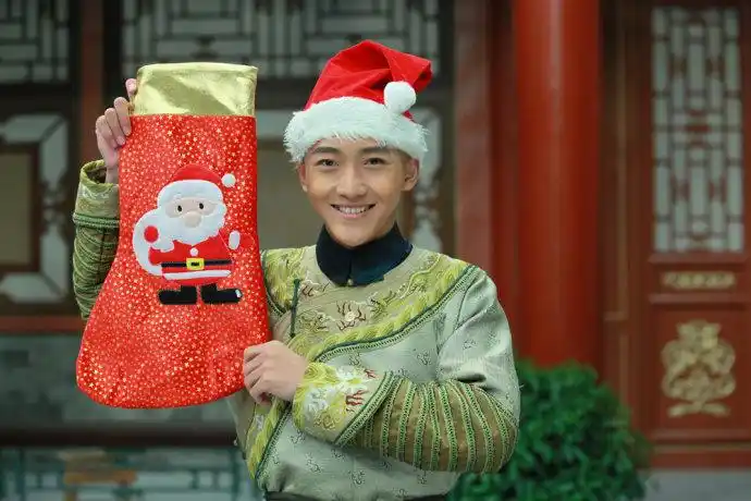 新还珠格格尔泰扮演者路宏精资料彩图片欣赏