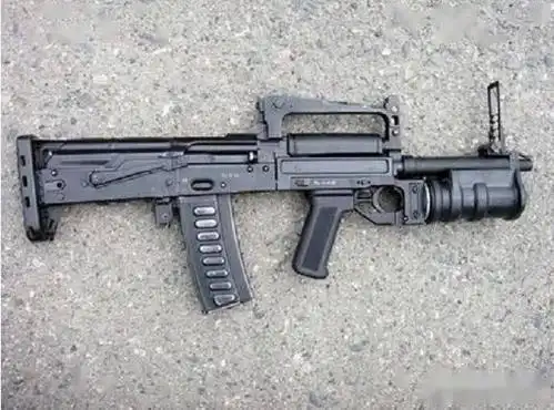 groza狗杂背后的故事;身为空投里的它竟然被冤枉了这么久_突击步枪