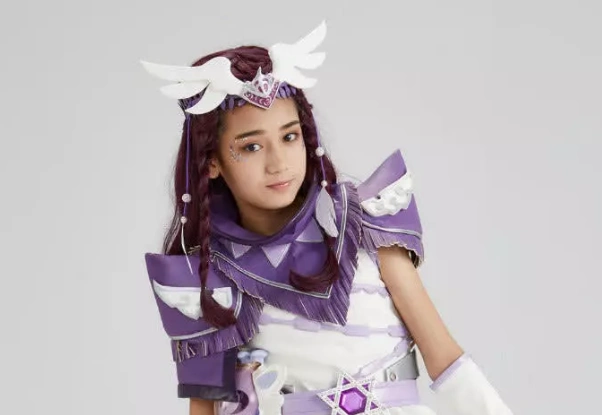 舞法天女新版法苏太迷人?看看这位"女装大佬",颜值瞬间秒杀