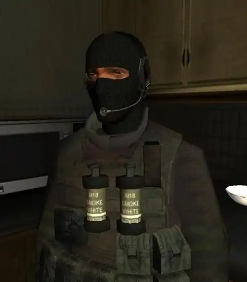 圣安地列斯cj怎么穿上这身特警服装呢?