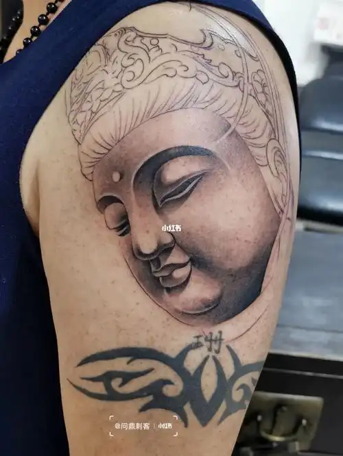 佛头纹身未完