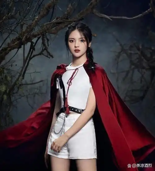 单飞就改头像看清楚杨超越的头像网友说真敢写