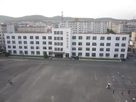 柳河县长青小学