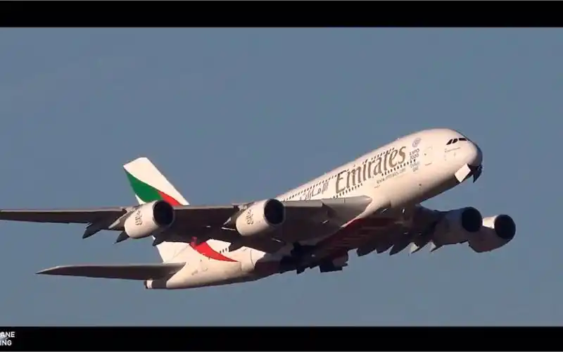 空客波音飞机a380a350a330波音777波音787客机墨尔本机场起飞