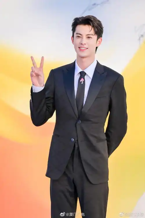 金鸡奖男明星西装look大赏_高清图集_新浪网