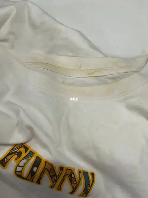 太牛了!这东西可以让发黄的衣服白回来!