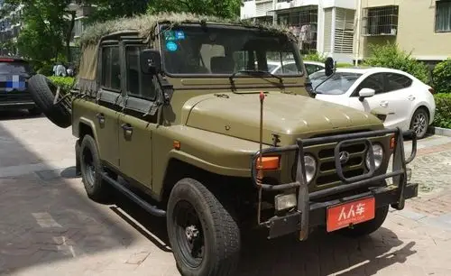 50万 绿色 四驱汽油舒适型_bj 212二手车 - 小猪二手车