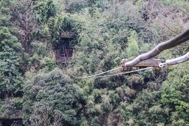 它也是电视剧《边城汉子》的拍摄地点,虽然我没看过这部片子.