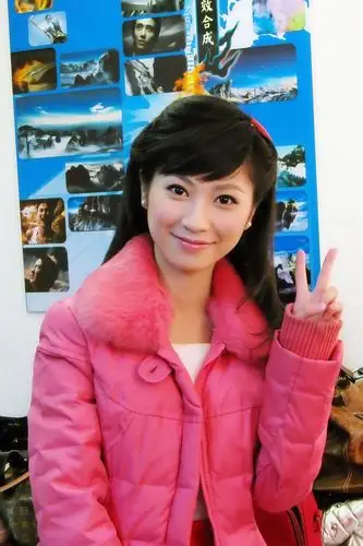 主持人秦原写真图片