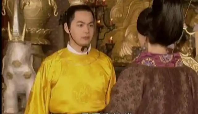 大明宫词:能力驾驭不了权力时,要怎么办?_武则天_李旦_李显