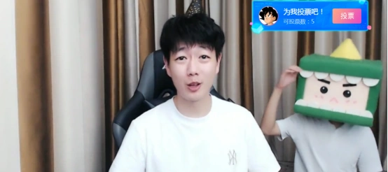 目前在迷你世界这款游戏里,数一数二且帅气与智慧并存的"刘半仙"哈喽