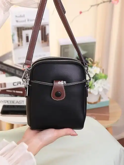 真皮手机包女百搭牛皮斜挎包时尚轻便小包包