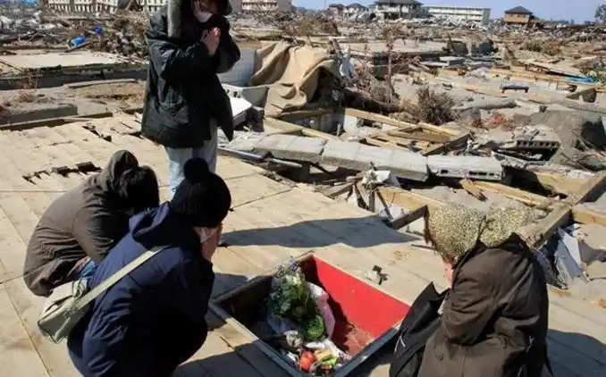 受到核辐射的人,为啥不能马上洗头洗澡?