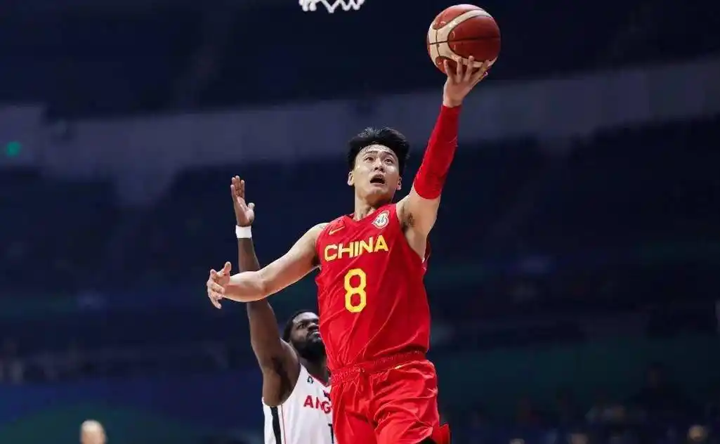 如何评价赵睿在男篮世界杯上的发挥?_防守_比赛_强攻
