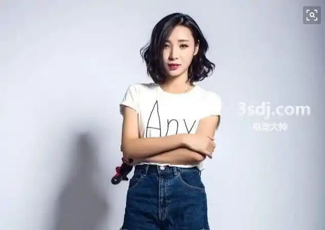 女流为什么这么火颜值和学历都不是关键原因