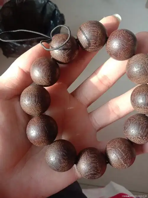 老铁力木手串一个