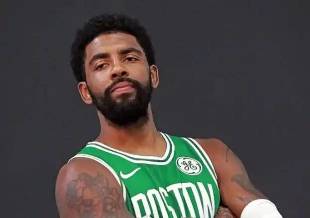 欧文换发型变得成熟了不少,关于交易绯闻,他直接一笑而过!