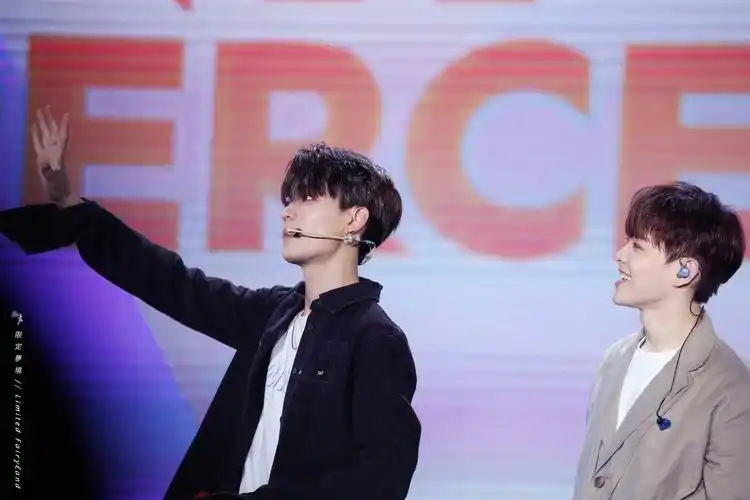 橘柚 长得俊 - 堆糖,美图壁纸兴趣社区