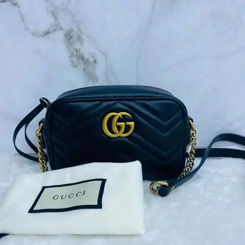 99新gucci相机包特价4599