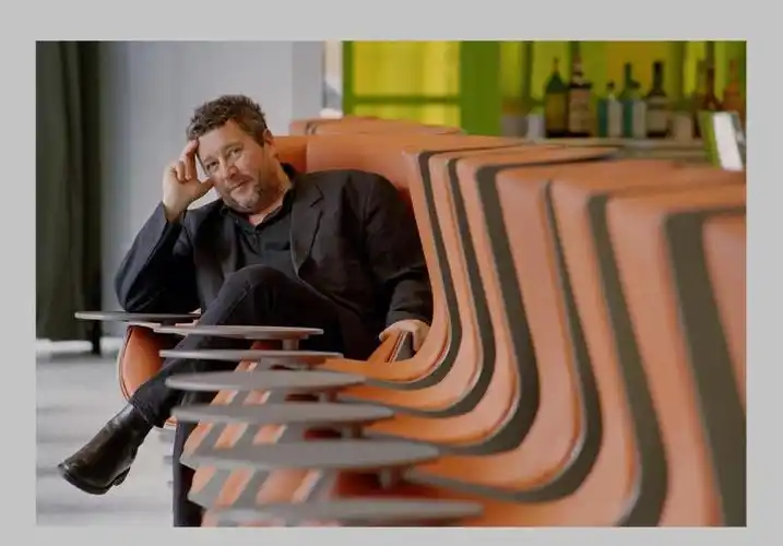 菲利普史塔克设计的扶手椅