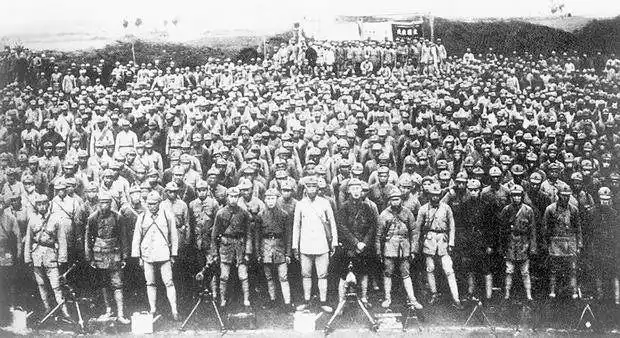 三军过后尽开颜:13张老照片见证红军万里长征