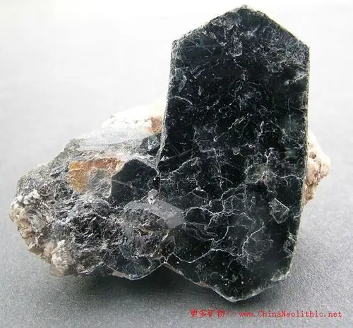 >> 矿物图片 >> 黑云母-biotite
