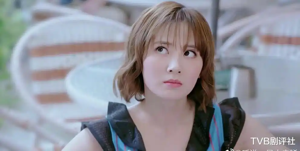 朱晨丽|前港姐冠军不满被指雪藏,开直播怒怼媒体:真的有毛病啊