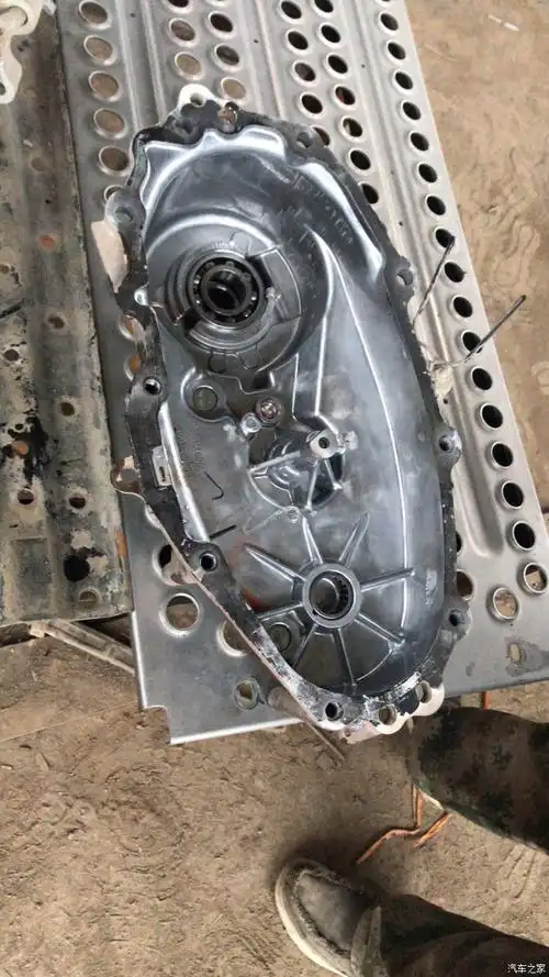 谁有换下来了分动箱后壳
