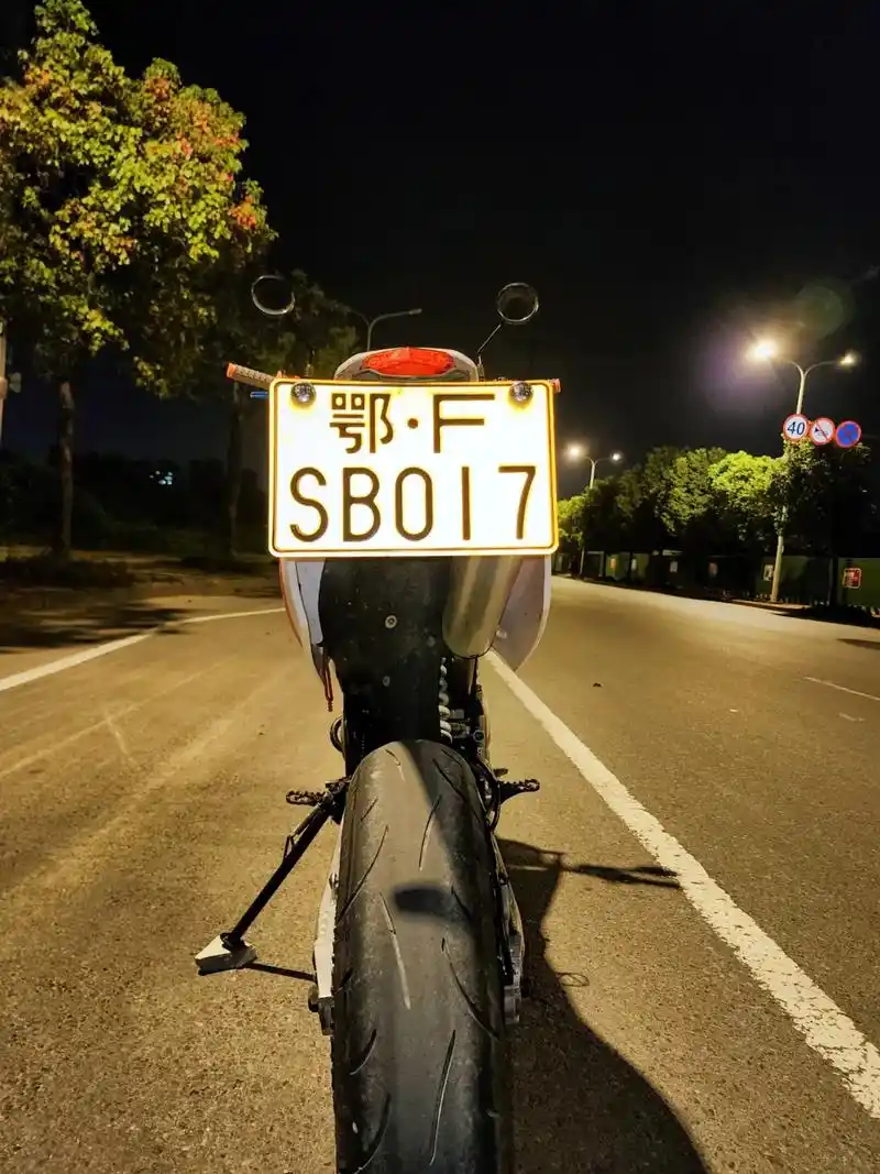 sb车牌号 #摩托车 #ktm #夜骑 - 抖音
