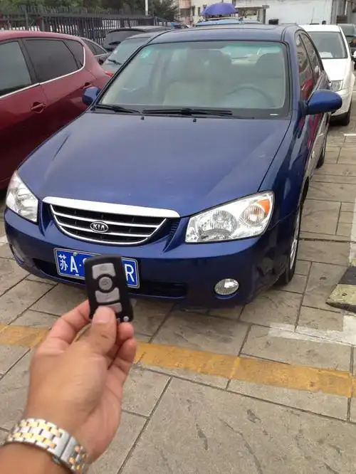 【南京】2006年1月 起亚 赛拉图 2007款 赛拉图1.6-gls-at 蓝色