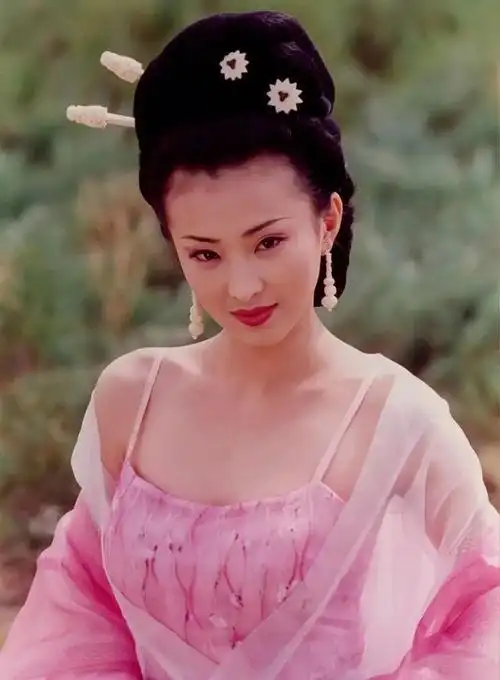 林静:既是骄横的丁敏君,又是风流的卫子夫,更是妖艳的华阳夫人