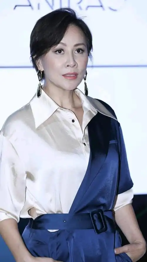 明星图集――刘嘉玲