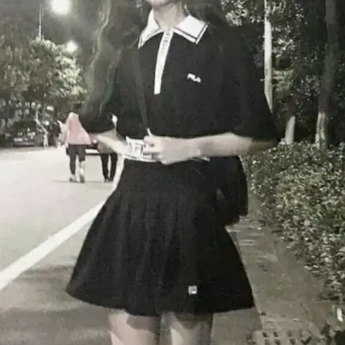 没有头的女生头像