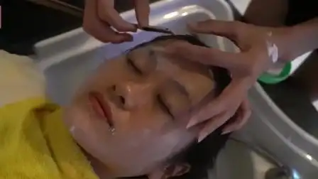 上传者:剃头匠付師傅理发店洗脚颜剃刮脸修面no.0204:26
