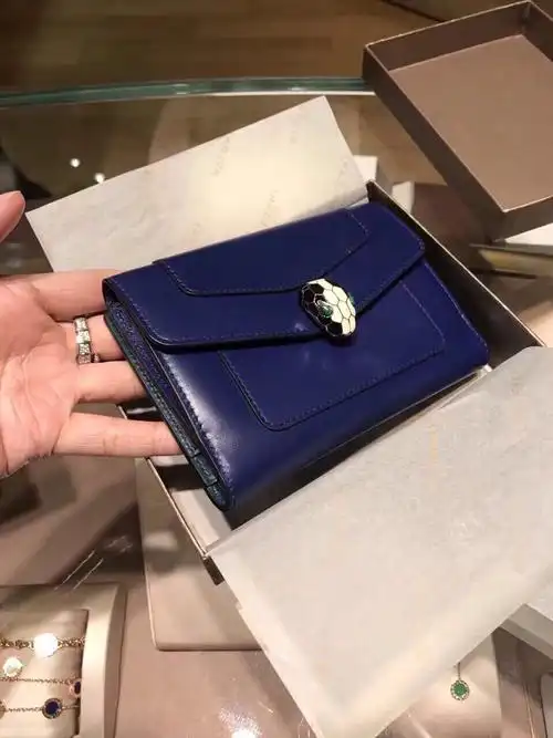 bvlgari宝格丽蛇头钱包中长款