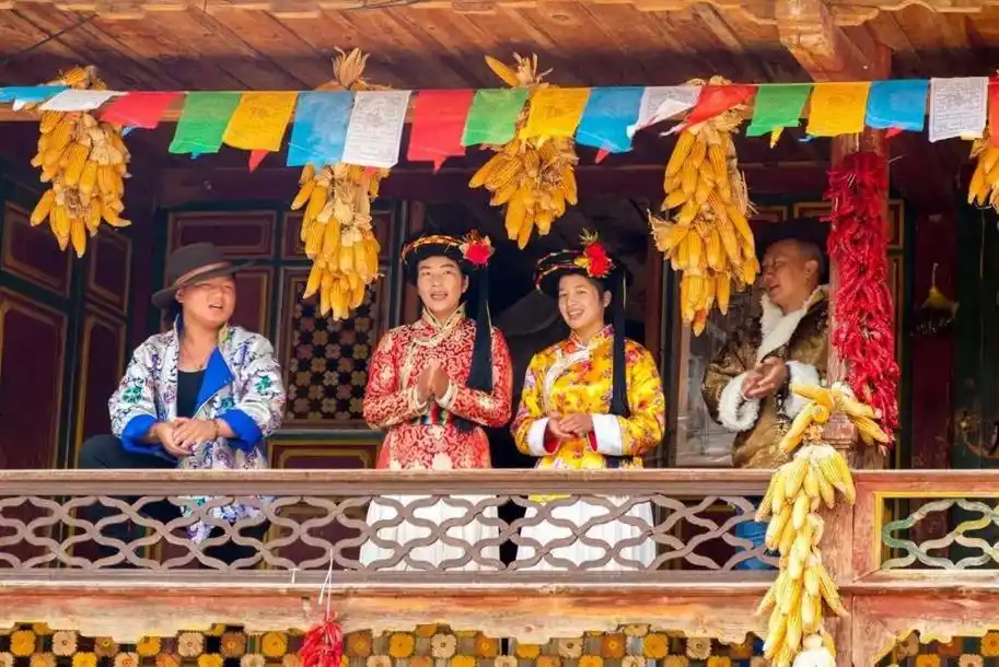 男不娶妻女不嫁人?泸沽湖畔摩梭人的走婚风俗,真是太独特了