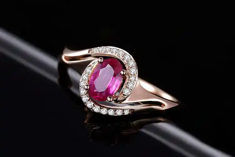 宝石类型:红宝石 款式:戒指 镶嵌材质:k黄金镶嵌宝石 品牌:enzo  2/ 5