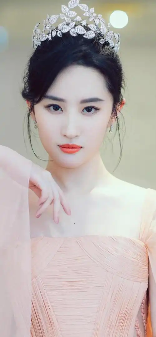 你认为中国最漂亮的女演员是谁(中国最漂亮的女明星第一名)