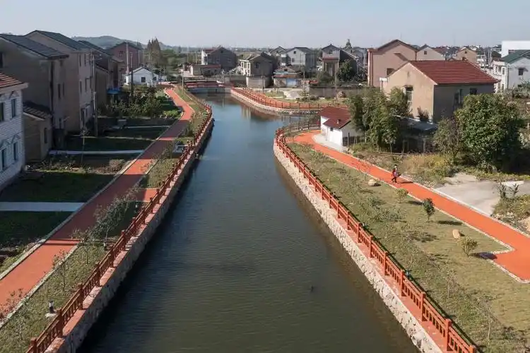 镌刻在田野上的担当记余姚黄家埠镇五车堰村党总支书记王松权