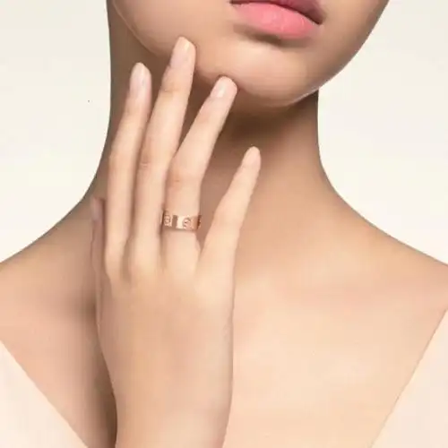 cartier卡地亚经典love18k金玫瑰金戒指b4084800