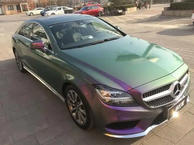女性挚爱 奔驰cls320变色龙绿紫车身改色贴膜