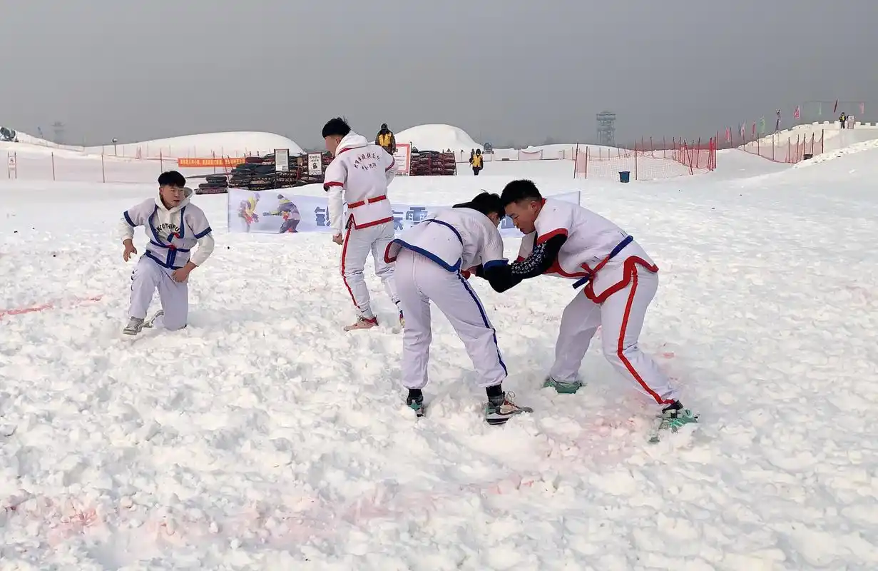 「"辽"亮冬奥」辽宁沈阳:稻田冰雪运动会让乡亲们真高兴