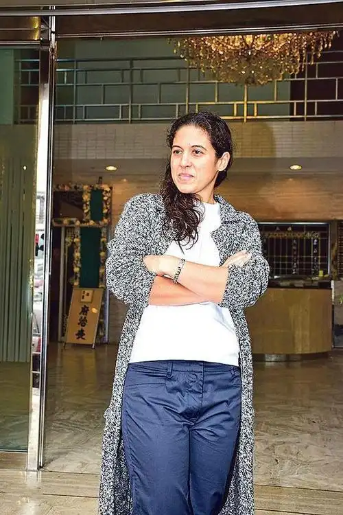 爷爷是大富豪母亲是何超英如今一无所有堪称赌王最惨外孙女