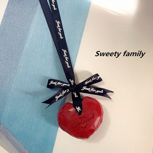 sweetyfamily小红书舒肤佳红石榴爱心香皂丝带小熊车挂纯手工雕刻