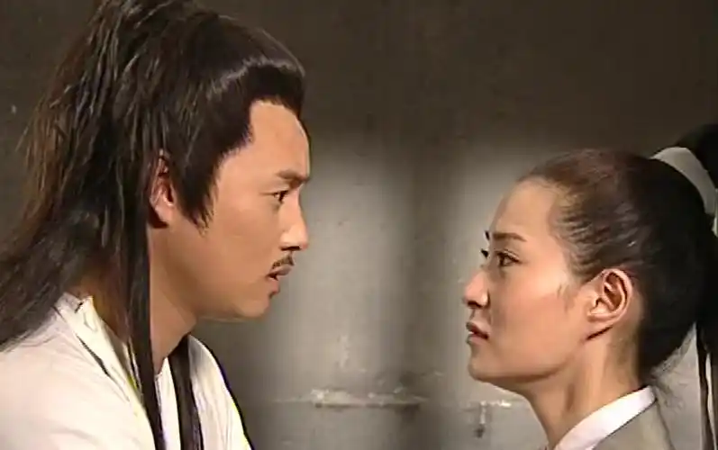 穿越时空的爱恋警花与王爷ctu10王爷入狱患难见真情