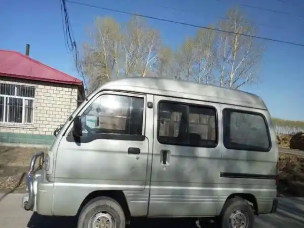 哈飞松花江1.0升